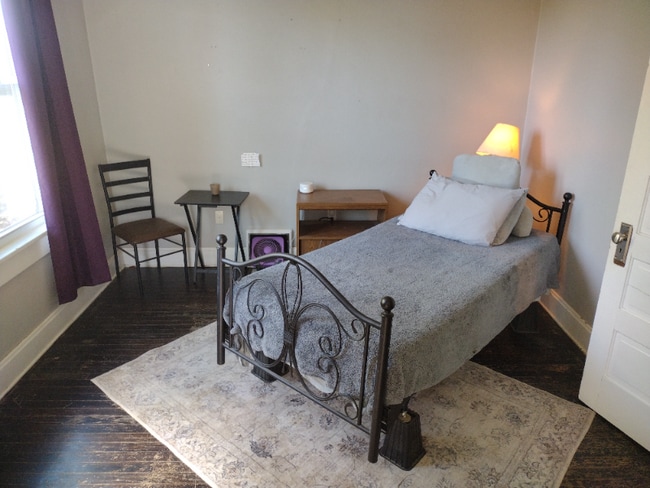 Building Photo - 3316 Renick St