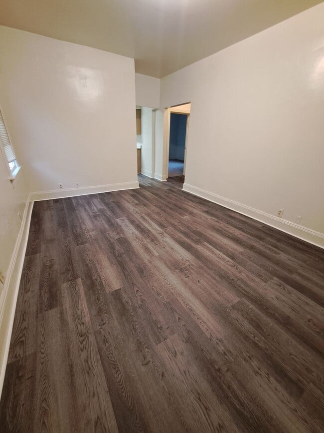 Photo - 1321 Chesapeake Ave Unit B