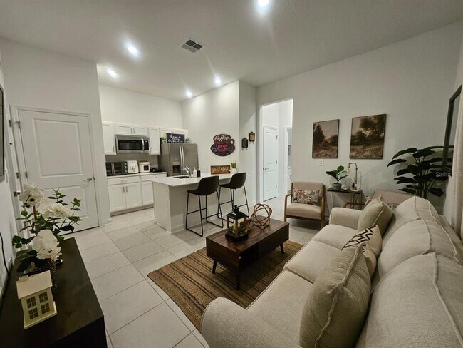 Photo - 4823 Waltham Forest Dr