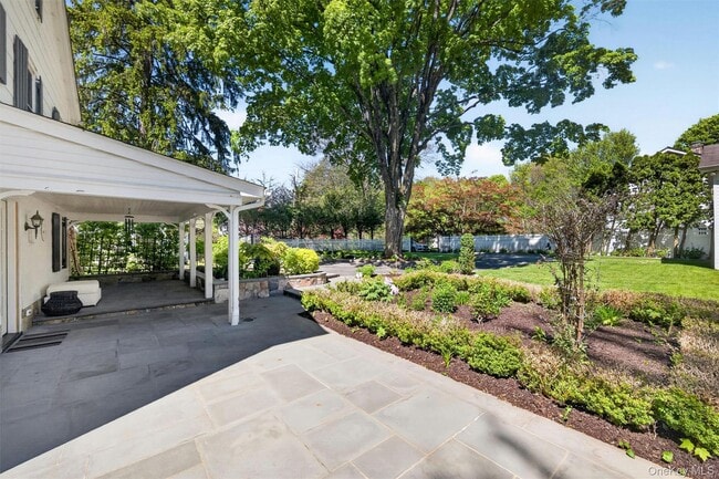 Photo - 31 Avenue A