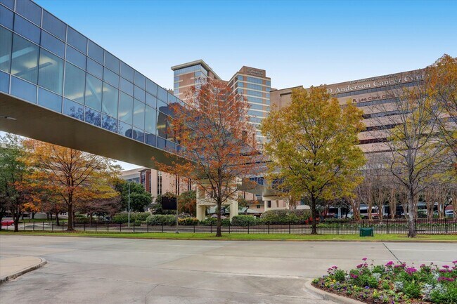 Building Photo - 1711 Old Spanish Trl Unit 448