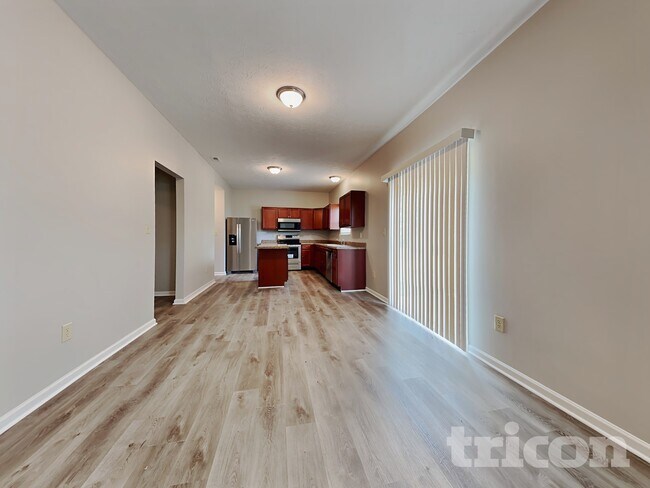 Photo - 2421 Ross Common Ct