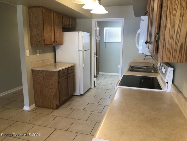 Photo - 2135 N Courtenay Pkwy Unit 110