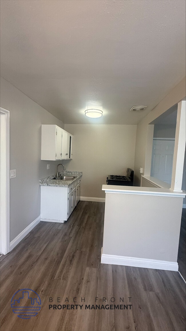 Photo - 10862, 10781 Palma Vist...