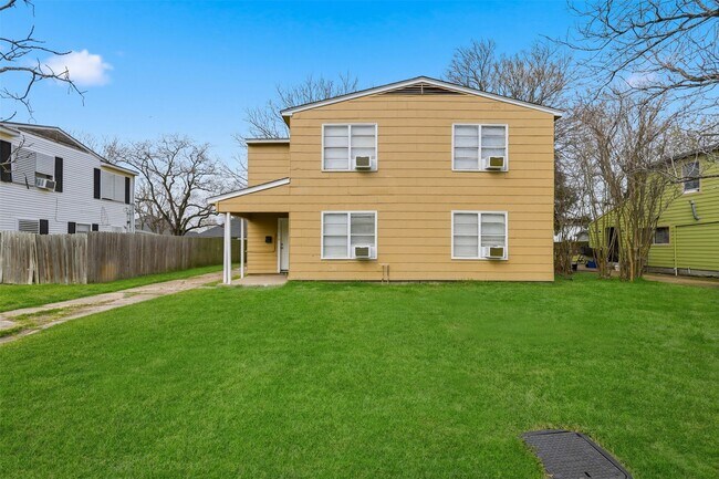 Photo - 1112 1st Ave N