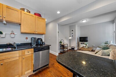 Photo - 16 Sewall St Apartments Unit 3