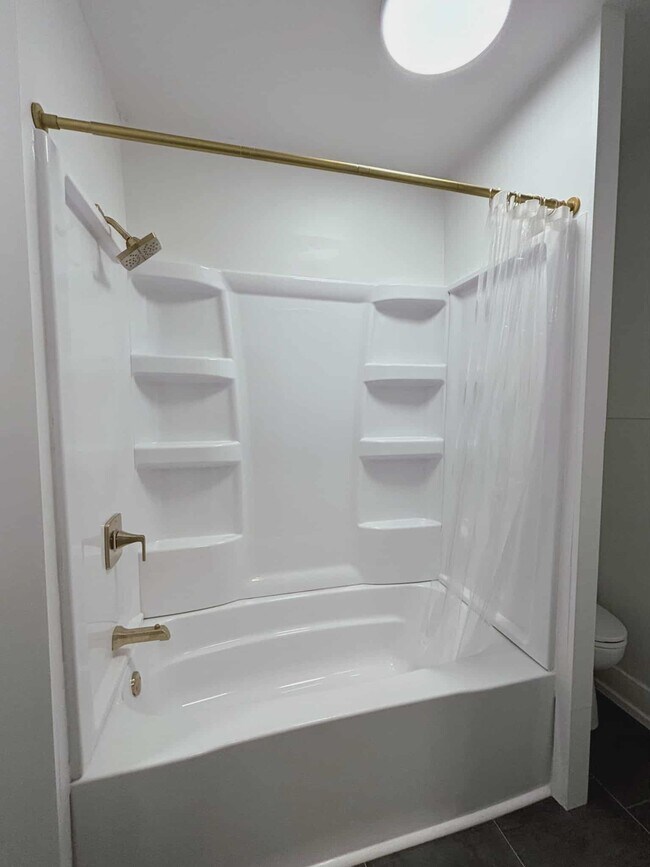 Photo - 1400 Central Ave Unit 2