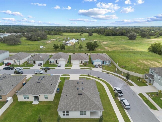 Photo - 523 Boardwalk Ave