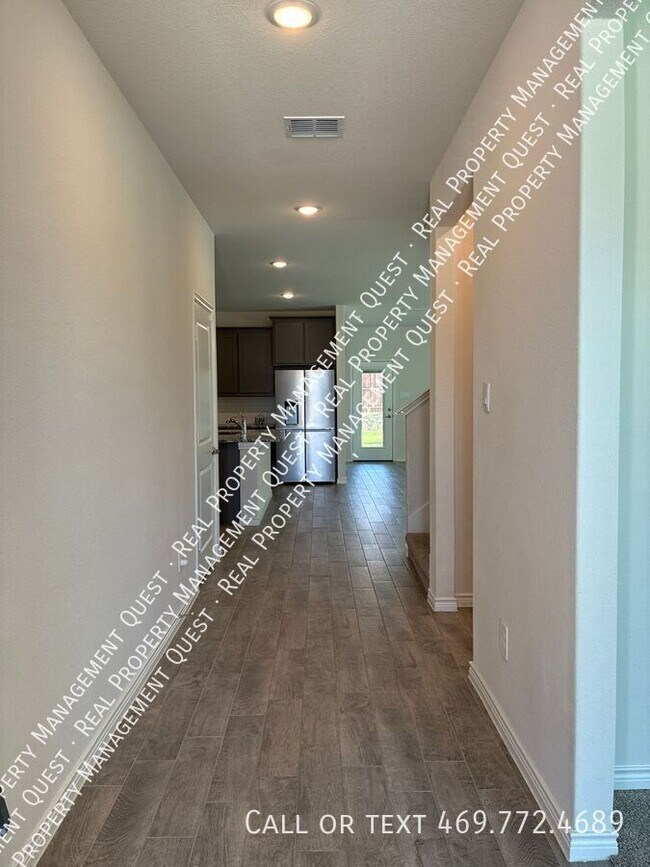 Photo - 8164 Trudy Ln