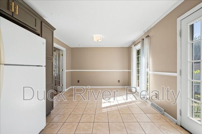 Photo - 209 Hampton Rd