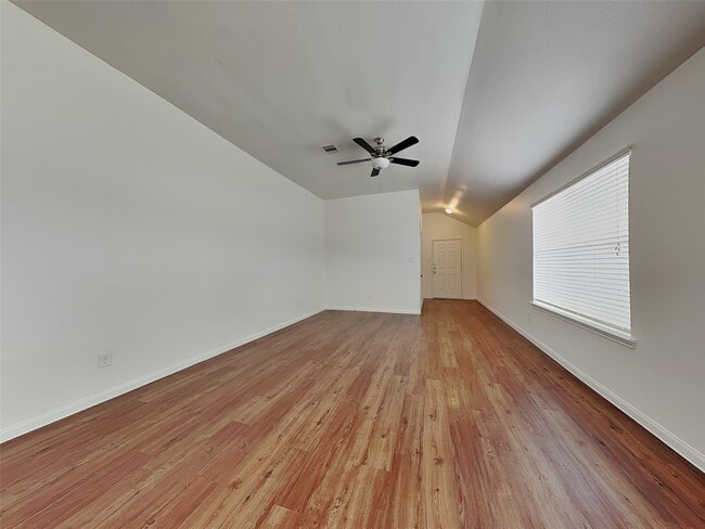 Photo - 2710 Bammelwood Dr