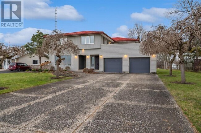 Photo - 1321 Niagara River Pkwy