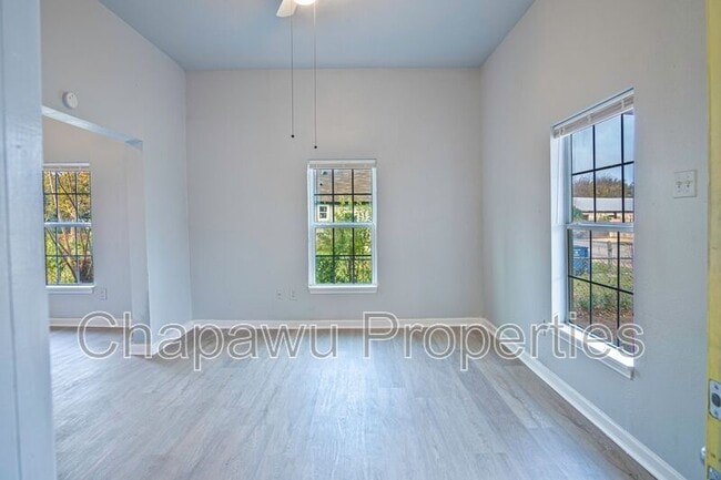 Photo - 1412 Hays St Casa