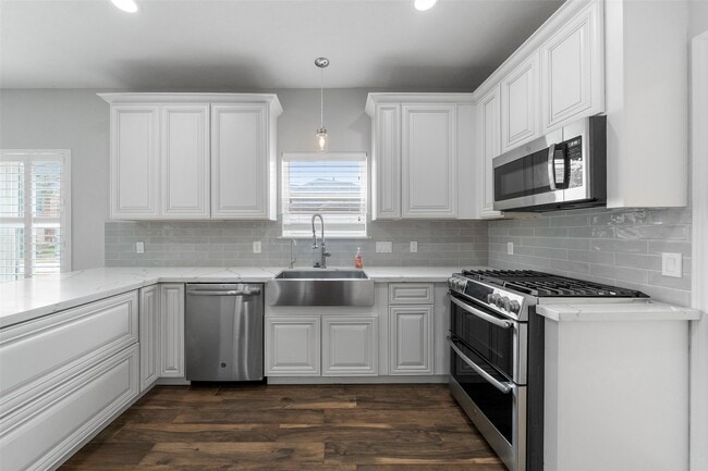 Photo - 1116 River Ct