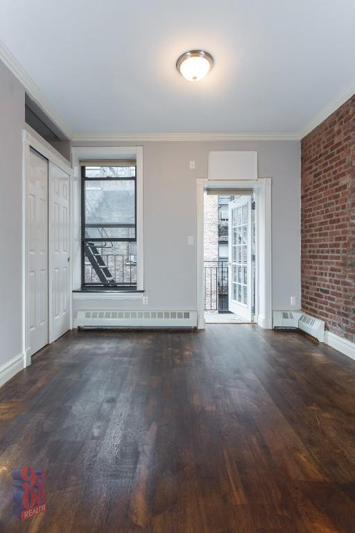 Building Photo - 219 E 28th St Unit 4D Rental