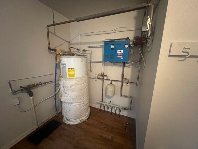 Photo - 1511 E 29th Ave