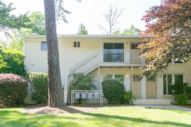 Photo - Stunning Carrboro Condo available early June!