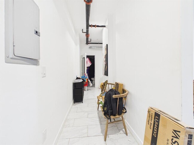 Photo - 1010 W 26th St Unit 511