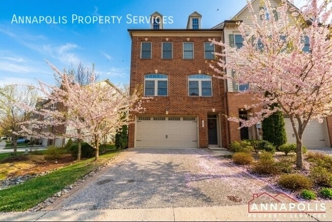 Building Photo - 227 Treyburn Wy