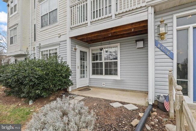 Photo - 8058 Lisle Dr Unidad 101