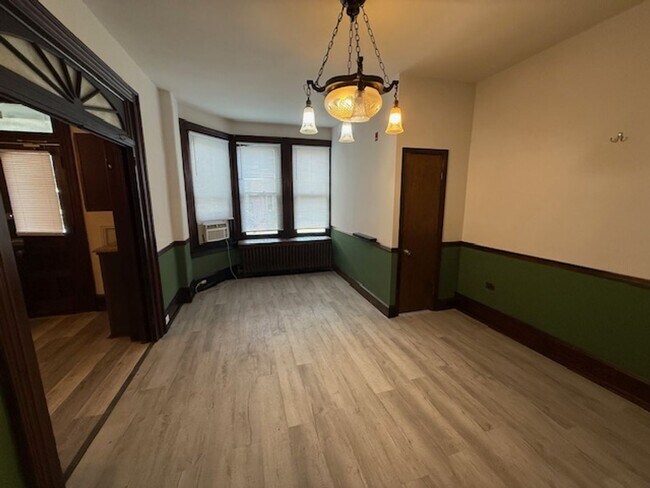 Fab Frankford 1 Bedroom Apartment Availabl... - Fab Frankford 1 Bedroom Apartment Availabl...