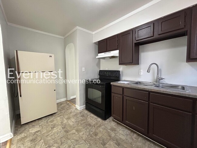 Photo - 2-Bed/1-Bath/Voucher Accepted/Available Soon!