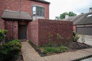 Building Photo - 7447 Cambridge St Unit 105