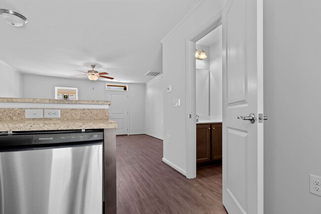 Photo - Beautiful Townhome!
