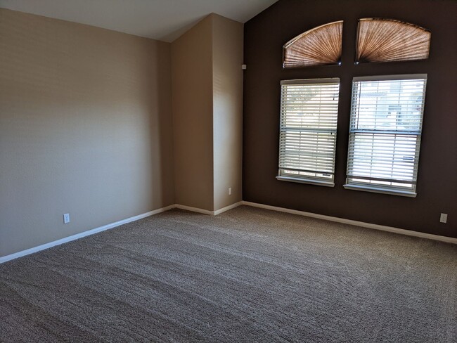 Photo - A Very nice and Large 4 Bedroom, 3 Bathroom, 2 STORY Home in Desert Shores!!!!