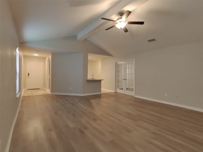 Photo - 23020 Shakespeare Dr