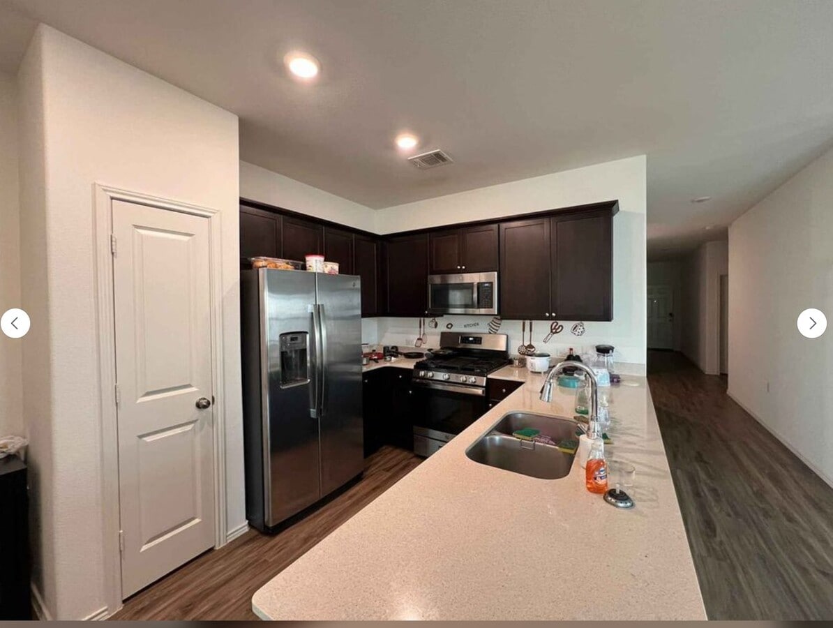 Photo - 2205 Forgetmenot Ln