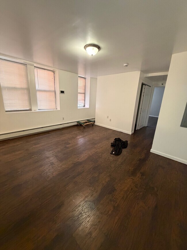 Photo - 18 Summit St Unit 100