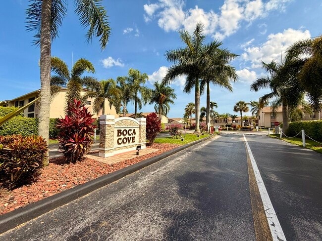 Photo - 9503 Boca Cove Cir