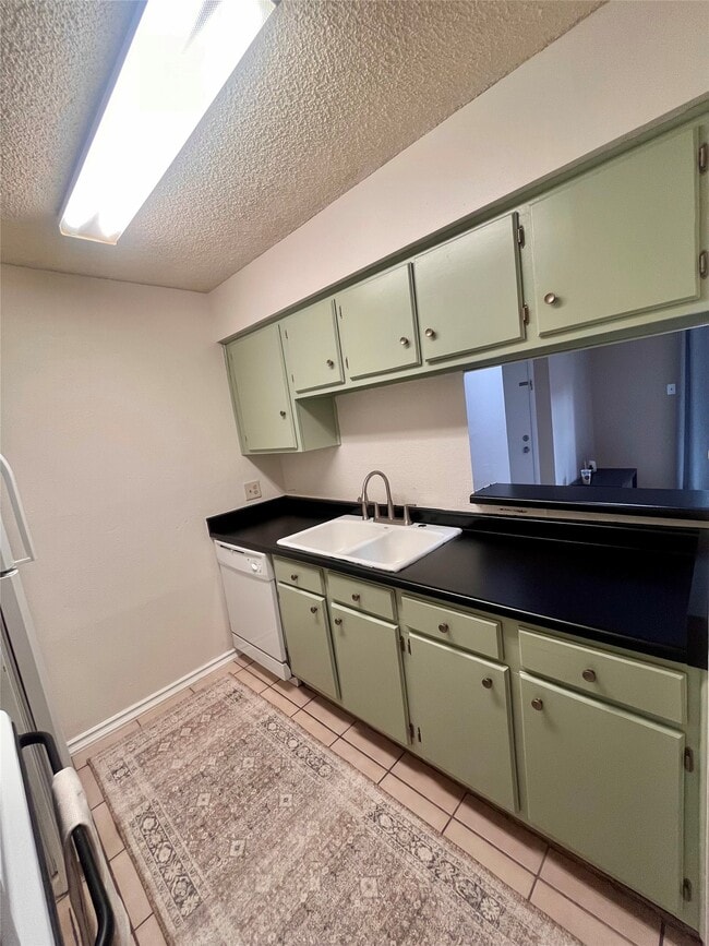 Photo - 1516 Bay Area Blvd Unit K13