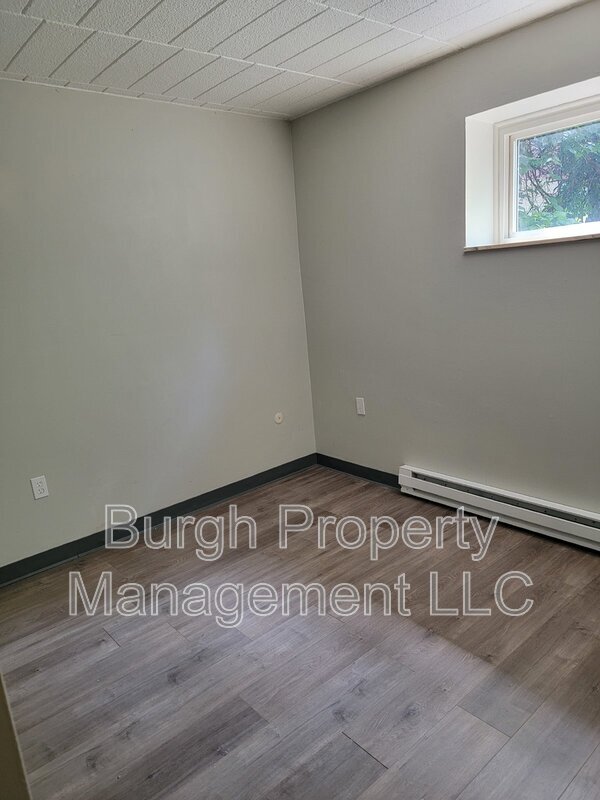 Photo - 634 Southcrest Dr Unit 6