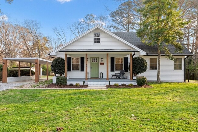 Building Photo - 4112 St James Church Rd Rental