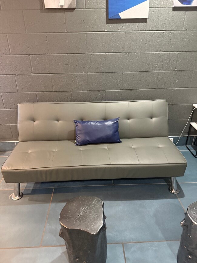 Photo - 3718 Hazelwood St Unidad #15