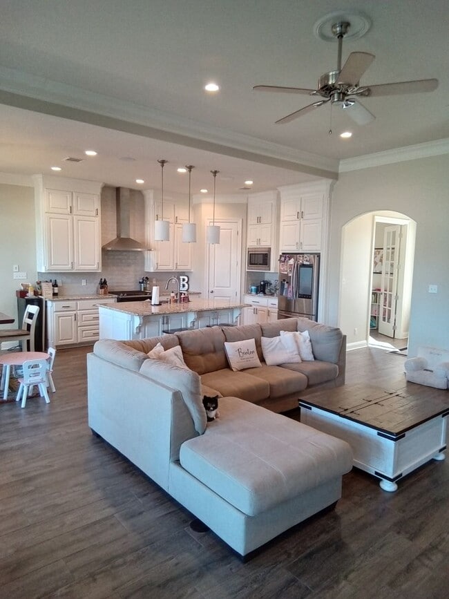 Photo - ***Belmere Subdivision****