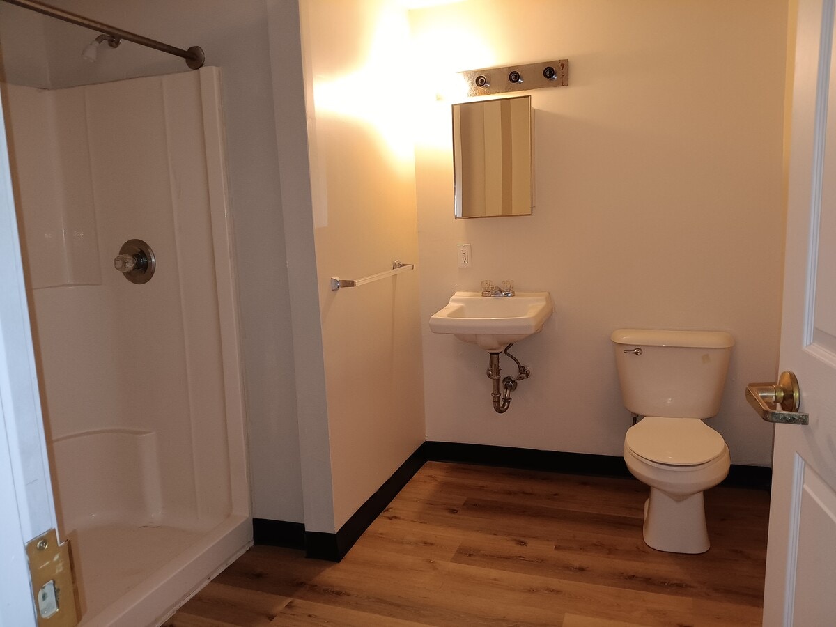 Photo - Irvine Renaissance Unidad 304