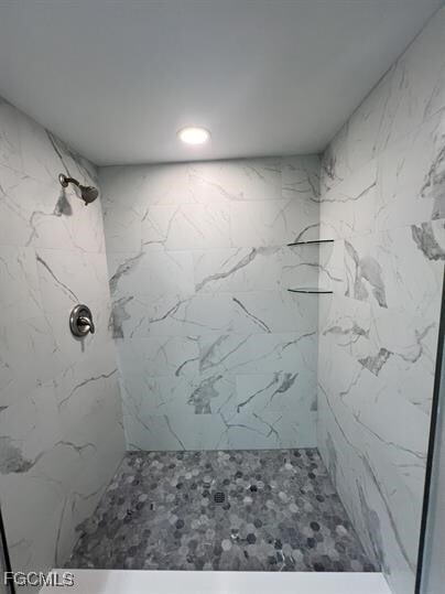 Building Photo - 639 SE 13th Ave Unit 113