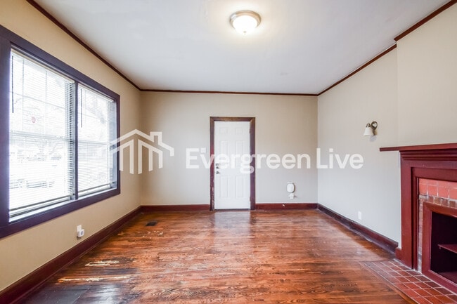 Photo - 1841 James Rd