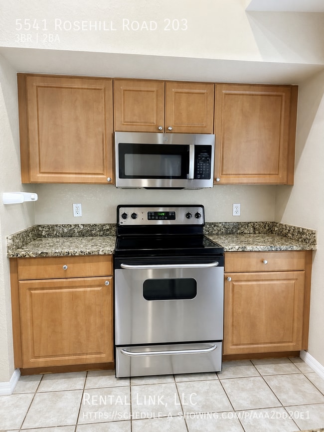 Photo - 5541 Rosehill Rd