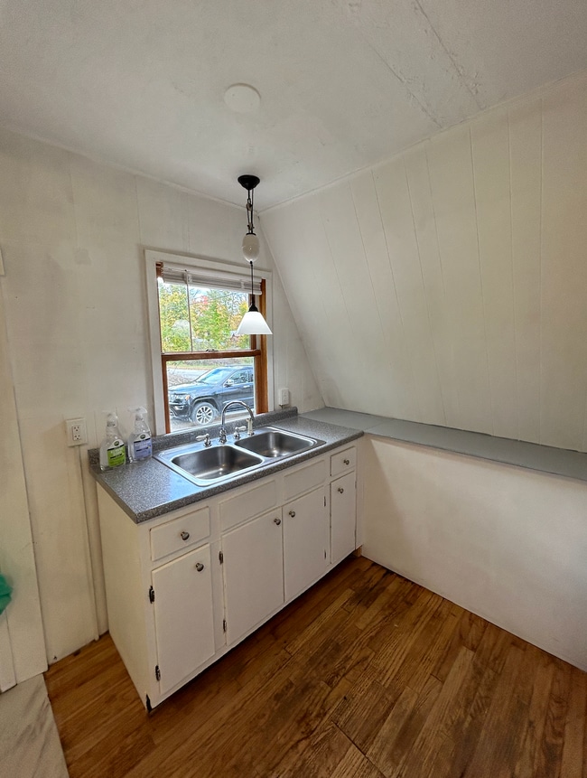 Photo - 38 Old Henniker Rd