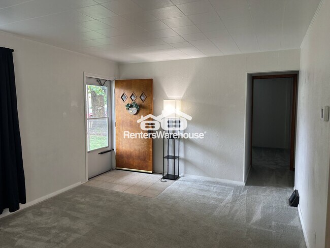 Photo - 8226 Longpoint Rd