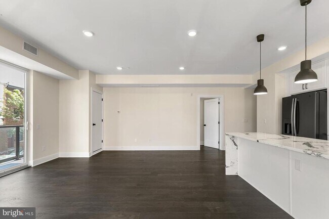 Photo - 1868 Frankford Ave Unit 301