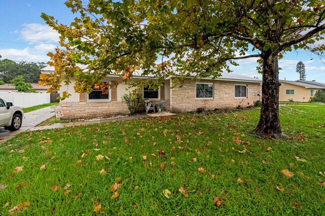 Building Photo - 5172 Taylor Ave Unit 5172 Taylor Ave