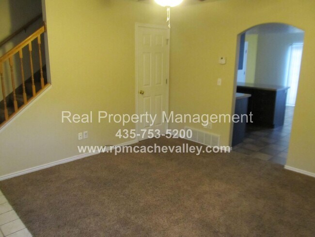 21 Somerset Pl Unit 21 Somerset Place