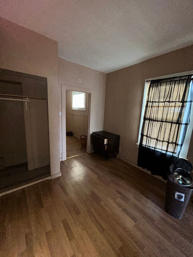 Photo - 5508 Beacon Ave