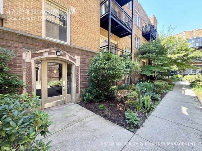 Photo - 4716 N Beacon St Unit 3W