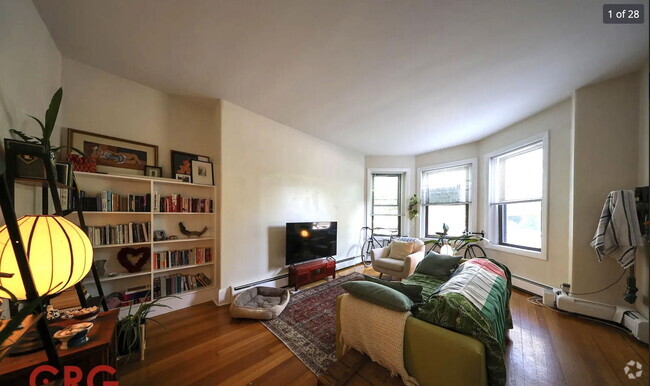 Building Photo - 1728 Beacon St Unit U1 Rental